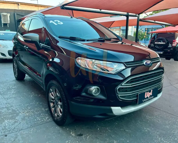 Ford Ecosport Freestyle 1.6 16V Flex 5P 2013