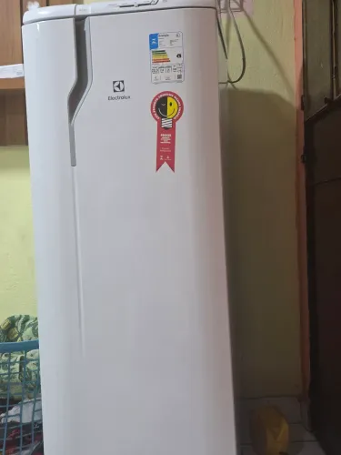 Geladeira Electrolux