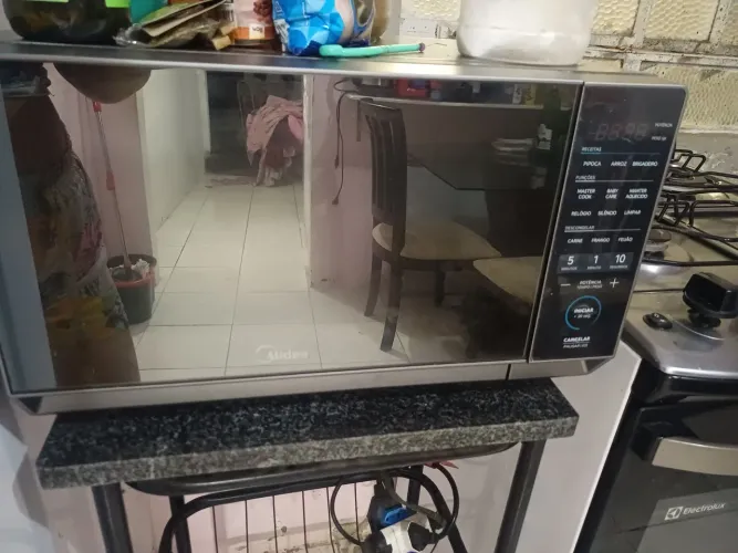 MICROONDAS MIDEA PRATA ESPELHADO