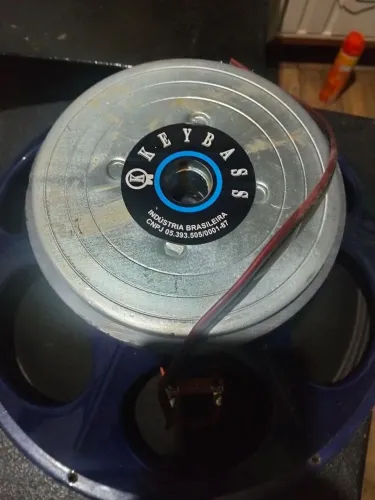 Vendo autofalante de 15 polegadas 350 de potência,semi novo e original 
