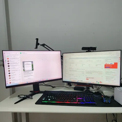 KIT COM 2 MONITORES - AOC 23,8" + Acer Nitro Gamer 200Hz | Oportunidade