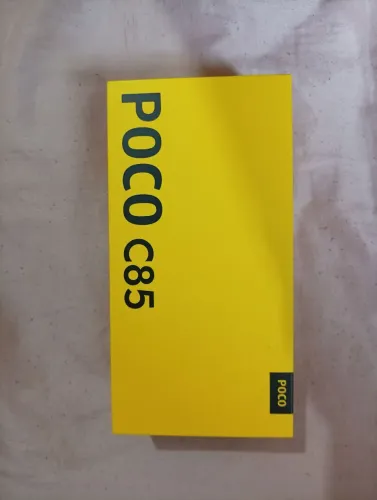 Poco c85 menos de um mês usado
