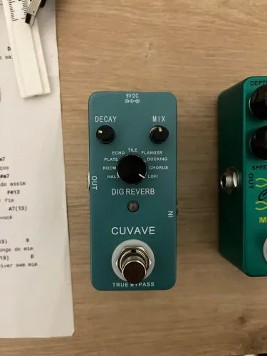 Pedal de Guitarra Reverb Cuvave DIG REVERB
