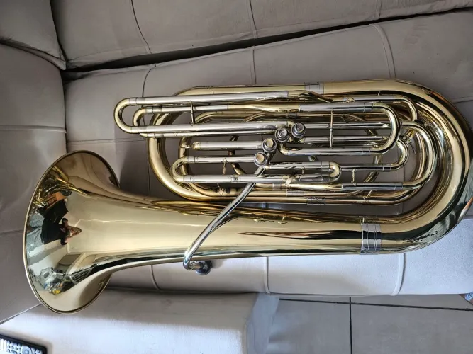 TUBA QUASAR QTU-702 3/4 BBb - 4 PISTOS - R$ 7.800