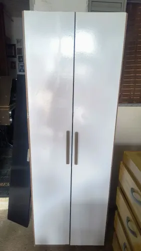 ARMÁRIO MULTIUSO 4 PRATELEIRAS INTERNAS 2 PORTAS, PERFEITO PARA QUALQUER AMBIENTE
