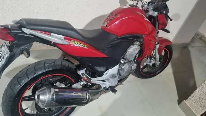 CB 300R 2014/2014 - IPVA pago