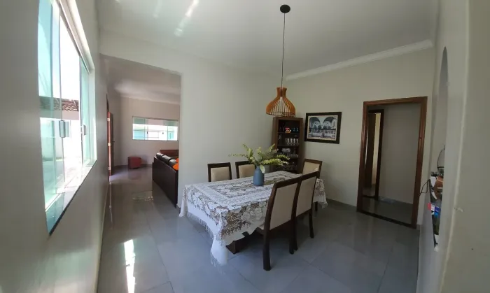 Casa à venda no bairro Cidade Jardim em Uberlândia