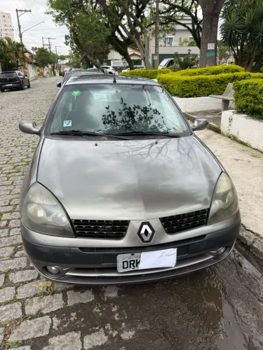 Renault Clio Authentique 1.0/1.0 Hi-power 16V 3P 2005