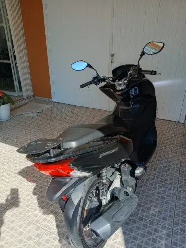 a venda hon.da 1.00O + 4.9.9 p m.es  vem que tem 