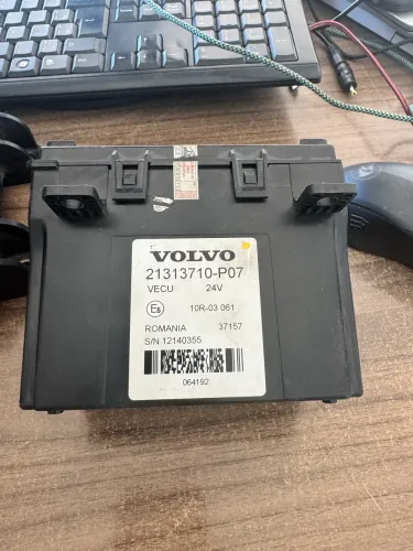 Módulo eletrônico VECO CAMINHÃO VOLVO USADO ORIGINAL 
