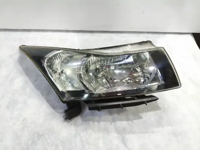 Farol direito Cruze 2012 2013 2014 Original Fume