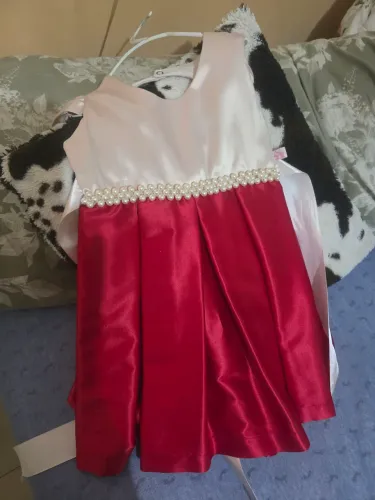 Vestido infantil de até 3 anos.