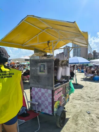 Vendo carrinho de açaí