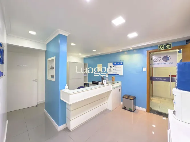 Excelente conjunto Comercial no Centro Histórico.