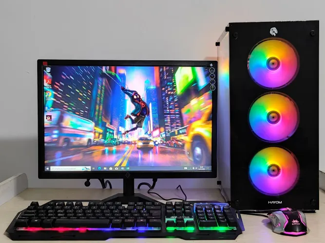 PC Gamer Hayon Ryzen 5 2400g 8gb 2400g 8gb DDR4 SSD 120gb RX Vega 11 APENAS 1.599,00