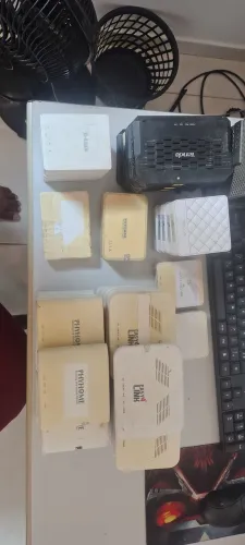 Lote de ONU GPON ( 38 Unidades variadas )