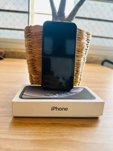 iPhone XR 64 GB