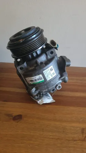 Compressor de ar-condicionado Spin - Retirar no local