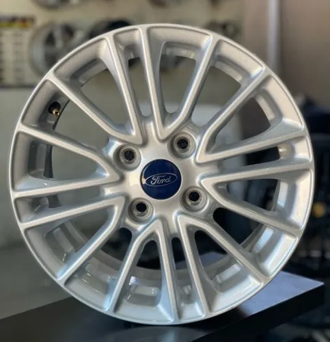 Rodas Ford Ka e New Fiesta Titanium aro 15 são Originais Ford não são Réplicas 