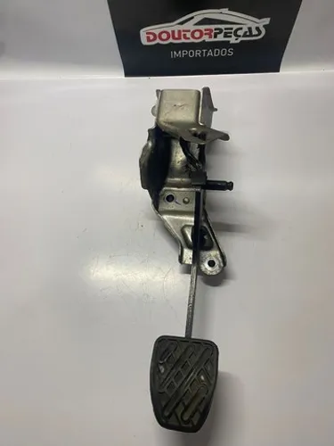 Pedal De Embreagem Nissan March 2012