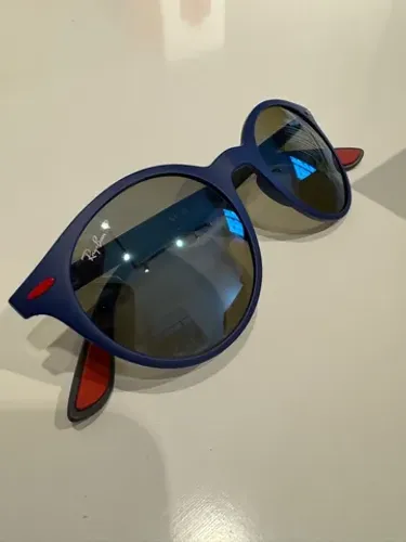 Óculos Ray-Ban Ferrari