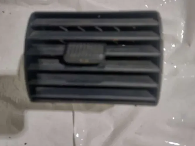 Difusor Ar Central VW/Fox 1.0 8V. 2003/08