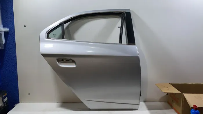 Porta traseira direita Chevrolet prisma 2016