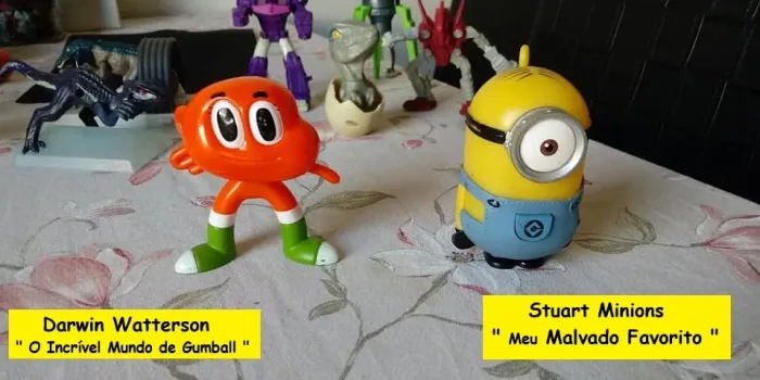 Bonecos Stuart Minions e Darwin Watterson - 2 Bonecos 10 CM.
