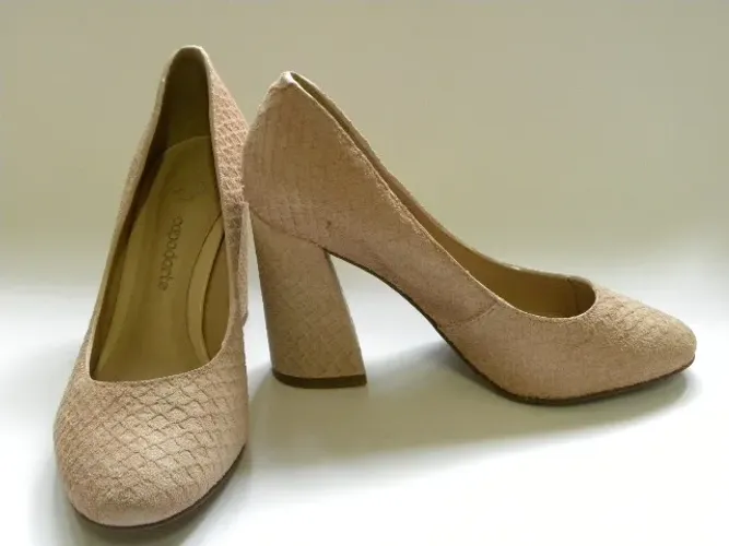 Scarpin Capodarte Croco Rosê 33