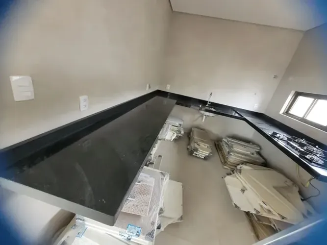 Trabalhamos com Bancadas em Granito, Mármore, Porcelanato e Silestones.