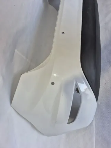 Parachoque traseiro Ford New  Fiesta Hatch 2013 2014 2015 2016 2018 original 
