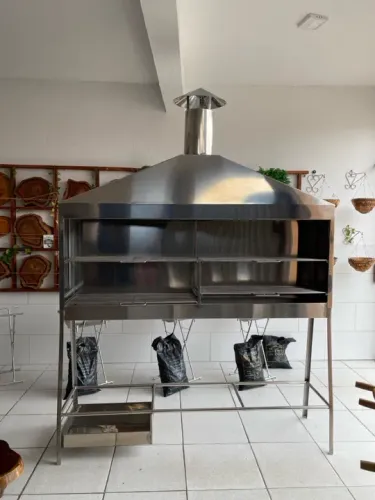 Fabricamos churrasqueiras em chapa inox e chapa galvanizado