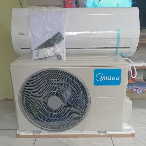 Ar condicionado NOVO, com instalação.