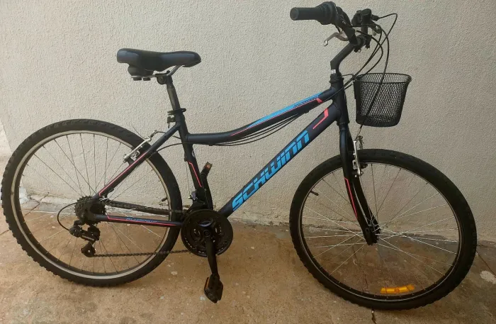 Bicicleta feminina impecável 