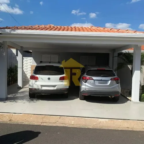 Linda casa em condomínio à venda em São José do Rio Preto-SP, com 3 quartos, 1 suíte, 2 sa