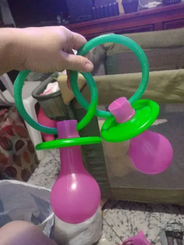 2 Chupetas de plástico para decoracao ou fantasiaoração
