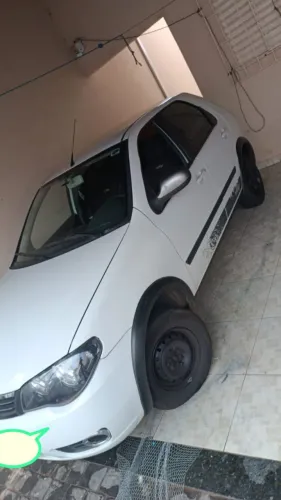 Alugo Fiat Palio 2015 completo pra pessoas que querem rodar em aplicativo. Carro completo