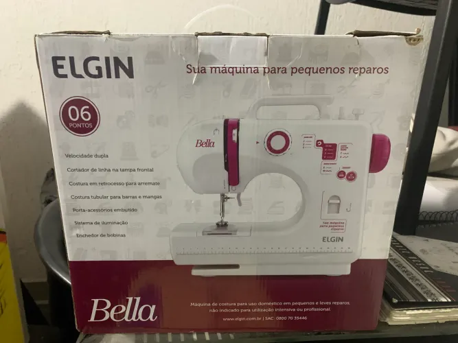 Máquina de costura Elgin