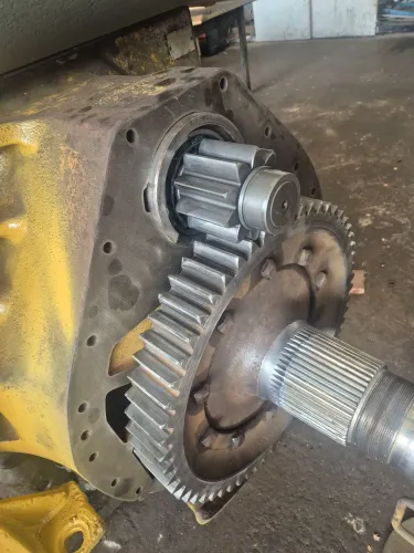 Peças para CATERPILLAR D4