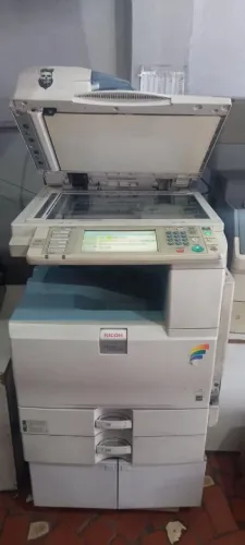 Ricoh laser colorida