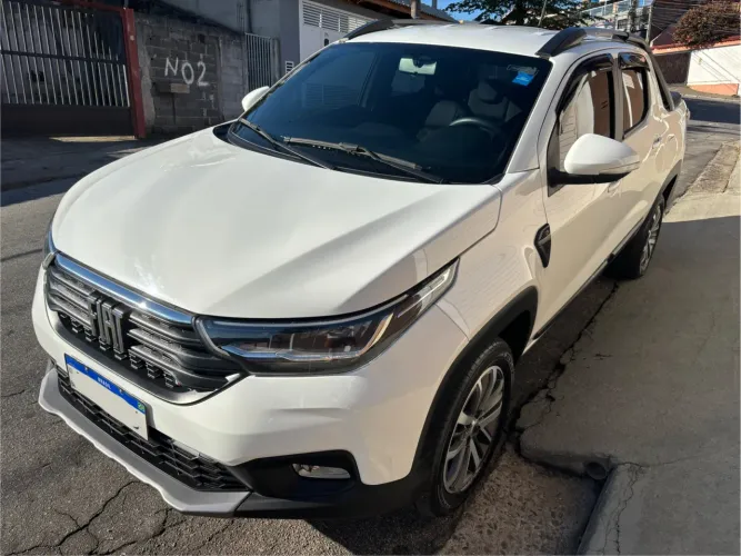 Fiat Strada Volcano 1.3 Flex 8V CD Aut. 2023