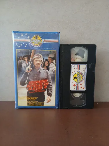 Fita Vhs Desejo de Matar 4 - Charles Bronson