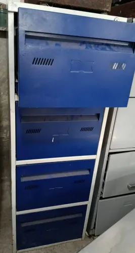 Escaninho/Porta Correspondência de Aço Azul  *SOMENTE RETIRADA