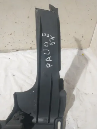 Tampão bagagito esquerdo Fiat Palio 98/00