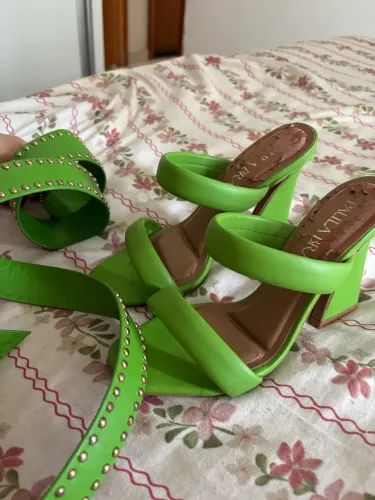 Sapato e Cinto Verde Paula Brazil