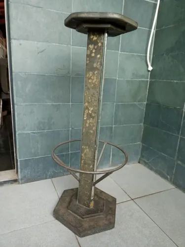 Banco alto de Ardósia. Tenho 3