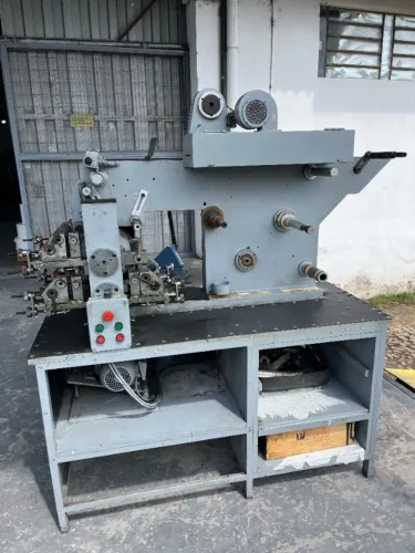 Maquina - BETA FLEXO 120mm - 03 Cores sem estagio de corte 