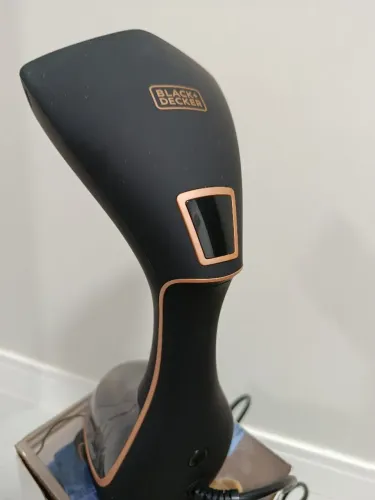 Vaporizador de Roupa Black+Decker