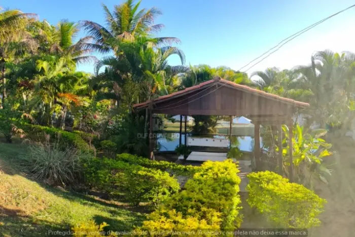 VENDO Chácara 12.870 m²  em Luziânia- GO