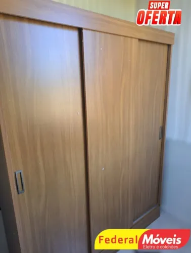 Guarda Roupa 3 Portas de Correr Novo - Praticidade com Estilo!